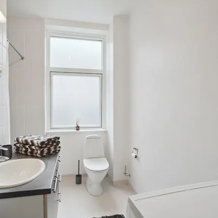 Luksus Bolig Til 6 Personer I Hjertet Af *