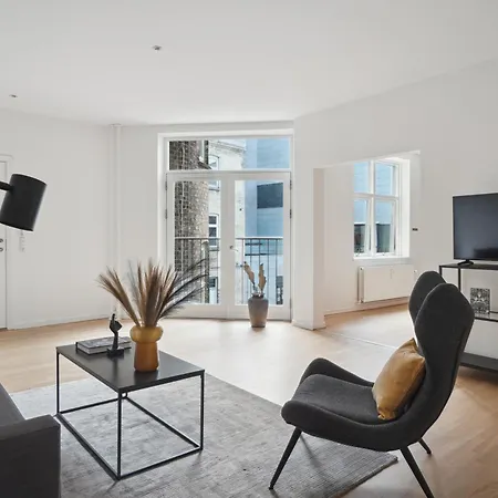 Apartment Luksus Bolig Til 6 Personer I Hjertet Af *